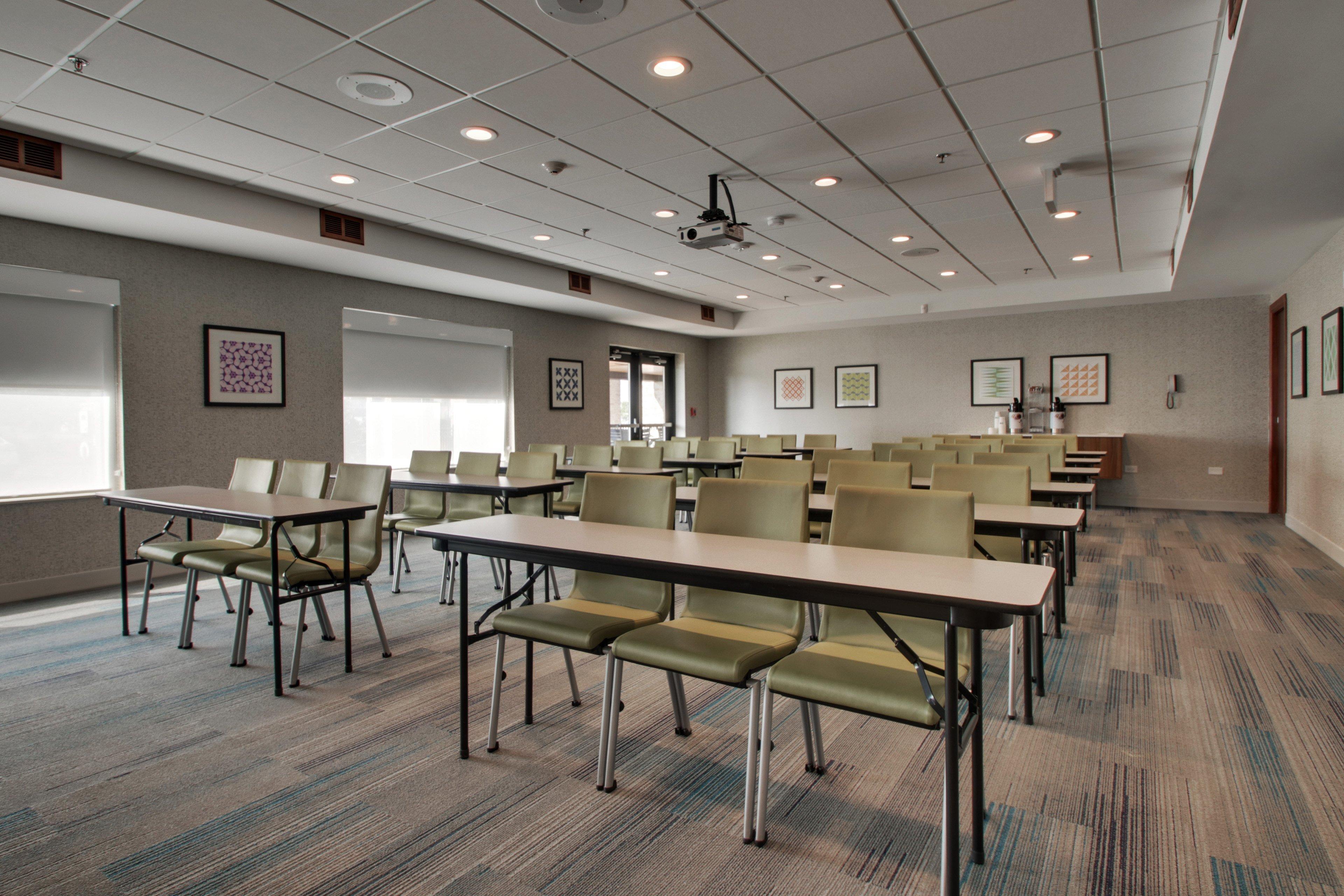 Holiday Inn Express & Suites Aurora - Naperville By Ihg Luaran gambar