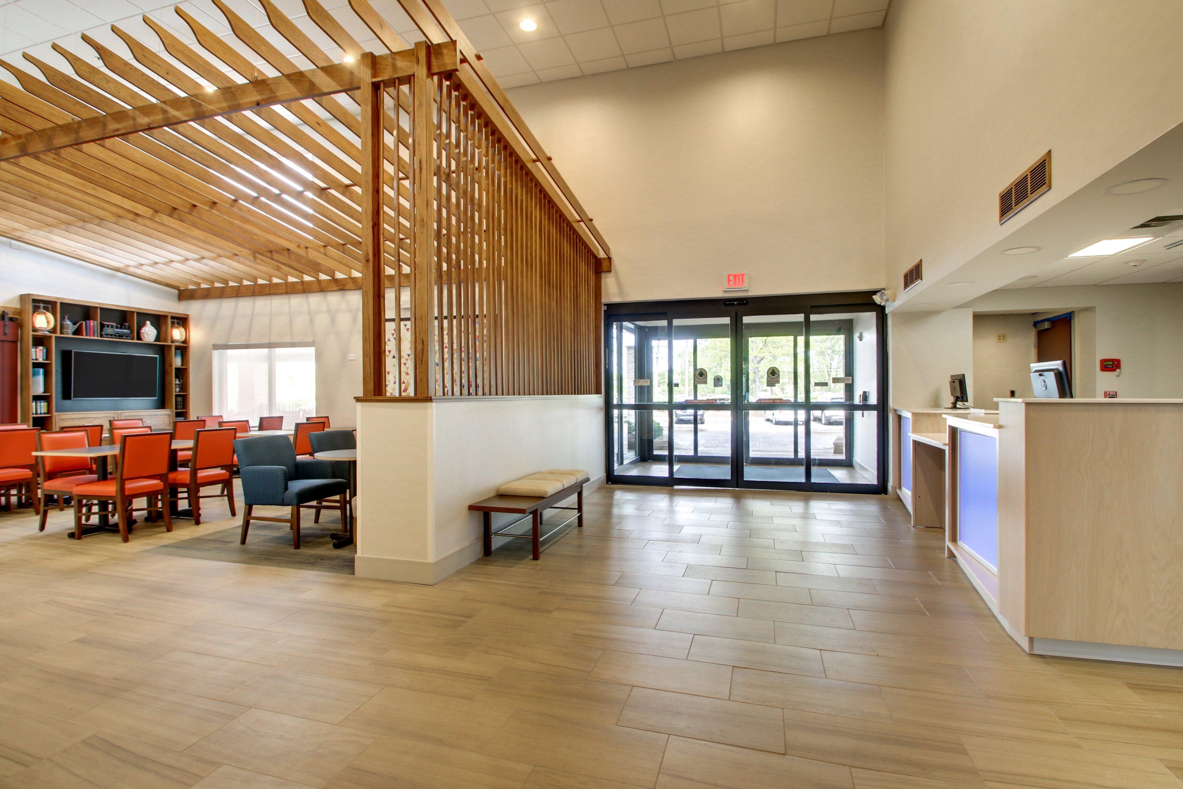Holiday Inn Express & Suites Aurora - Naperville By Ihg Luaran gambar