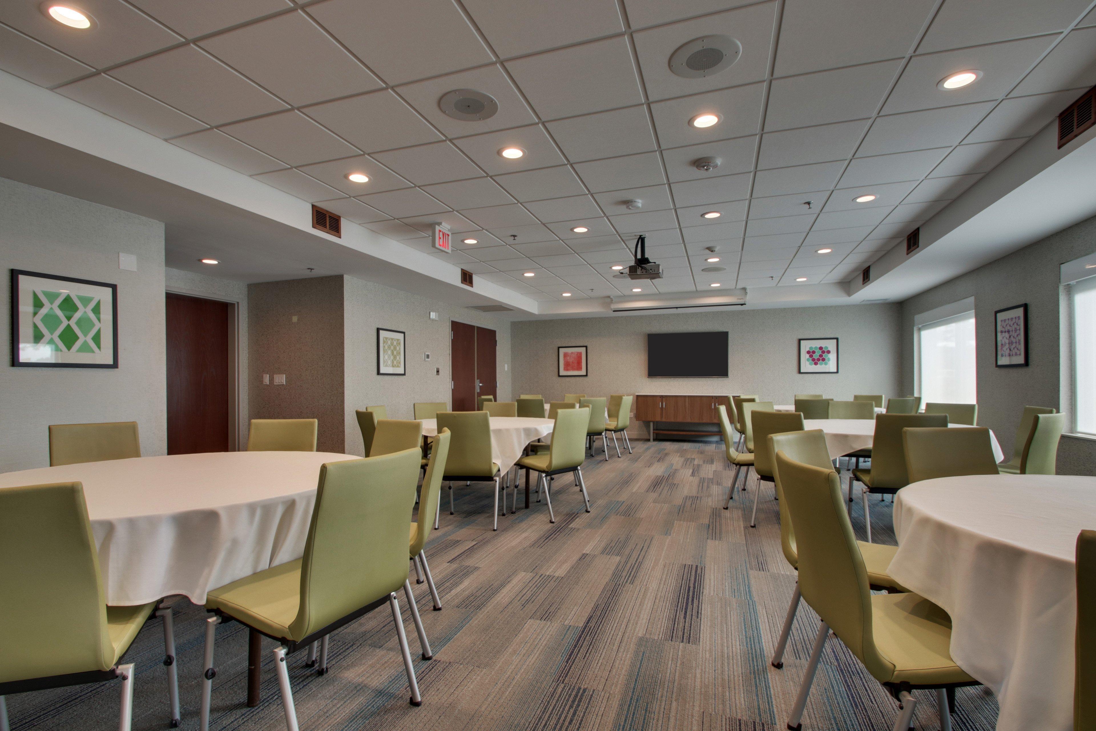 Holiday Inn Express & Suites Aurora - Naperville By Ihg Luaran gambar